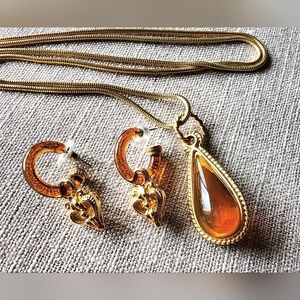 Vintage faux amber earrings and necklace set. 1990's